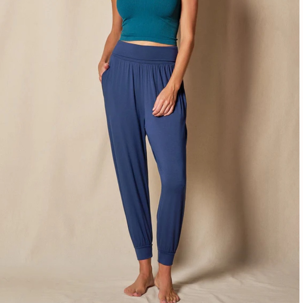 Women's Blue Jogger Pants